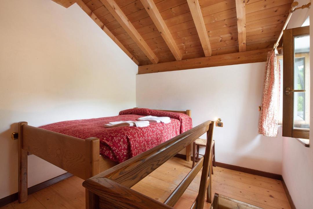 Photo of Bedroom in Dosso del Liro