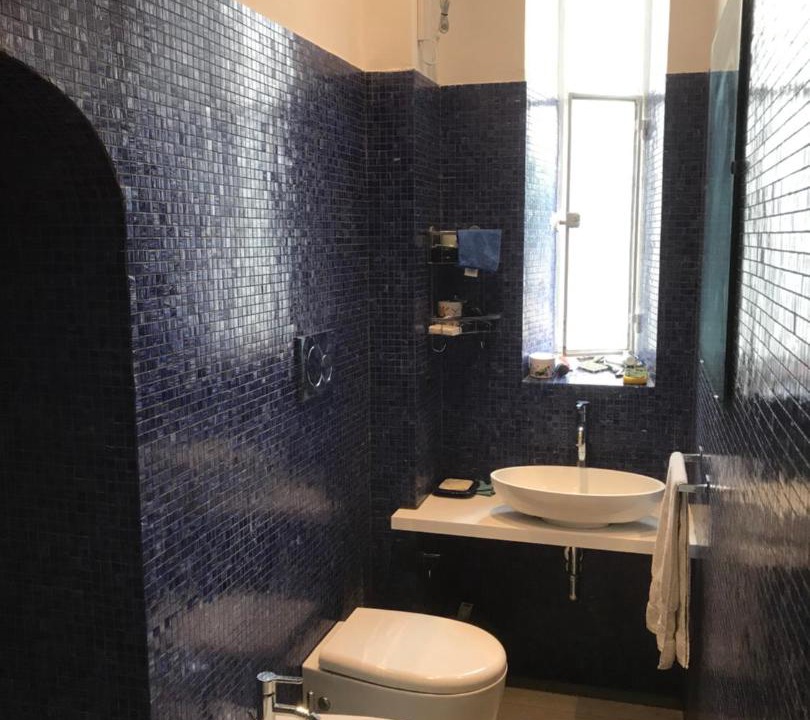 Photo of Bathroom in Magenta