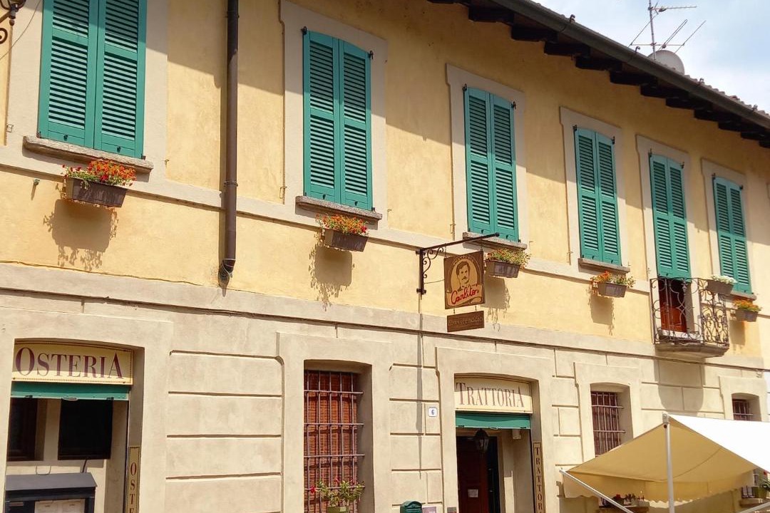 Photo of Buildings in Cucciago