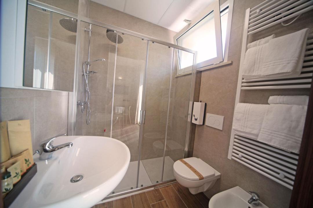 Photo of Bathroom in Sirmione