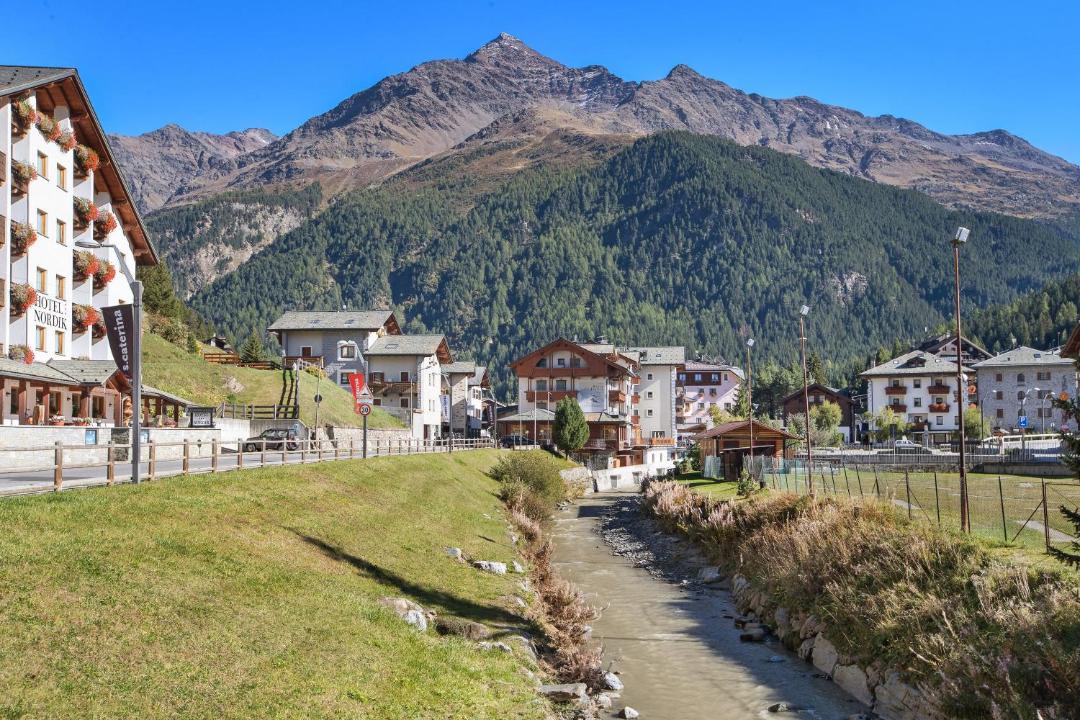 Photo of Buildings in Santa Caterina Valfurva