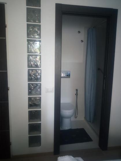 Photo of Bathroom in Rho