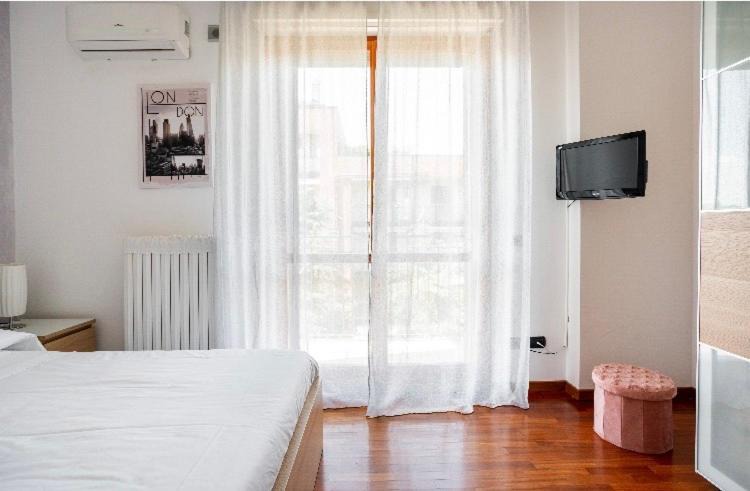 Photo of Bedroom in Comasina