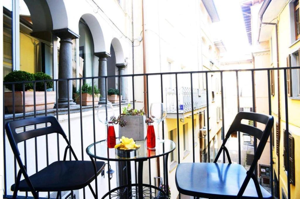 Photo of Patio Balcony in Lovere Old Town