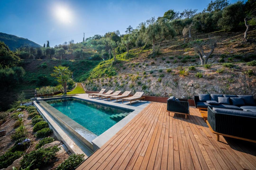 Photo of Outdoor in Arias
