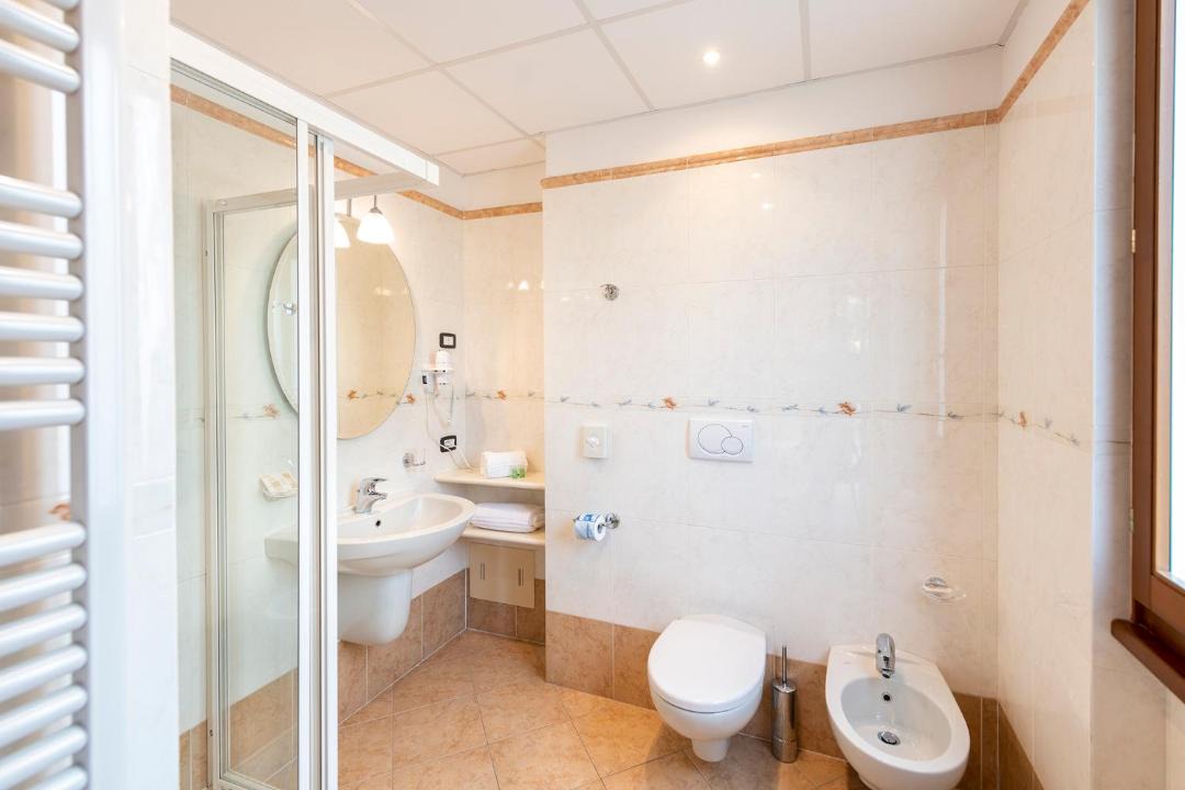 Photo of Bathroom in Campi