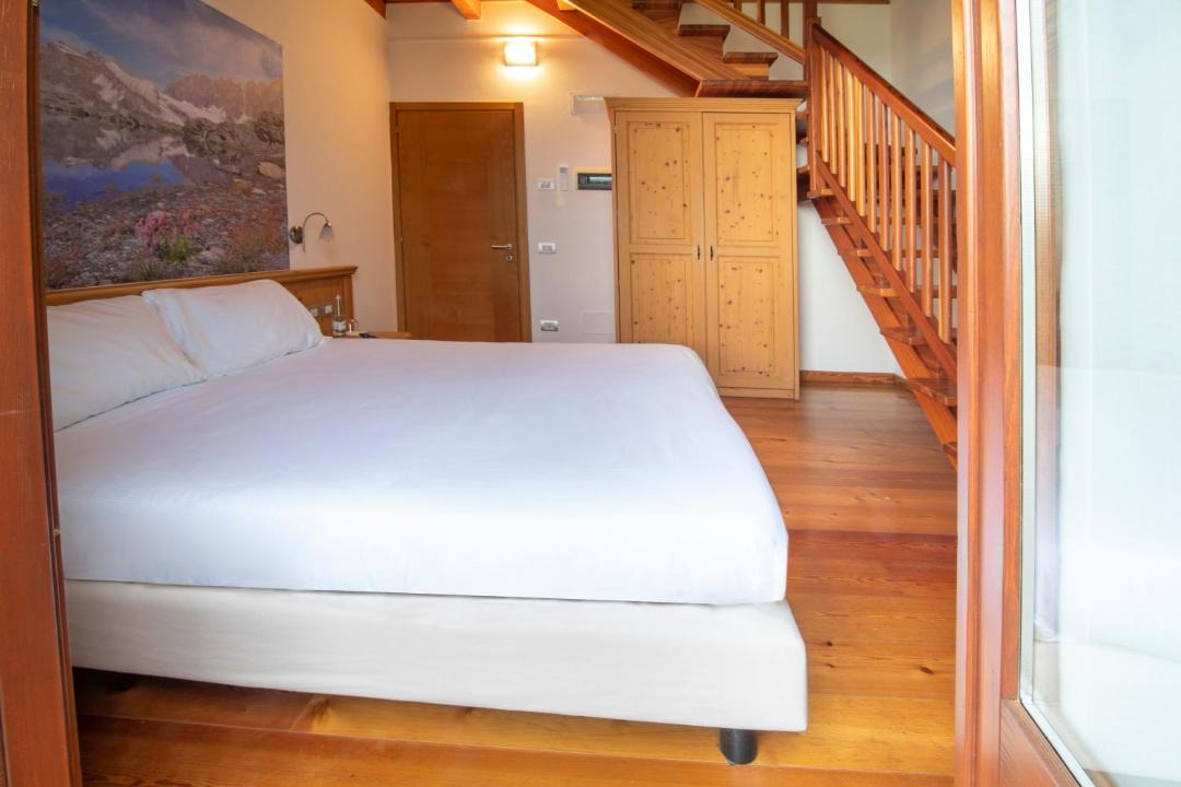 Photo of Bedroom in Talamona