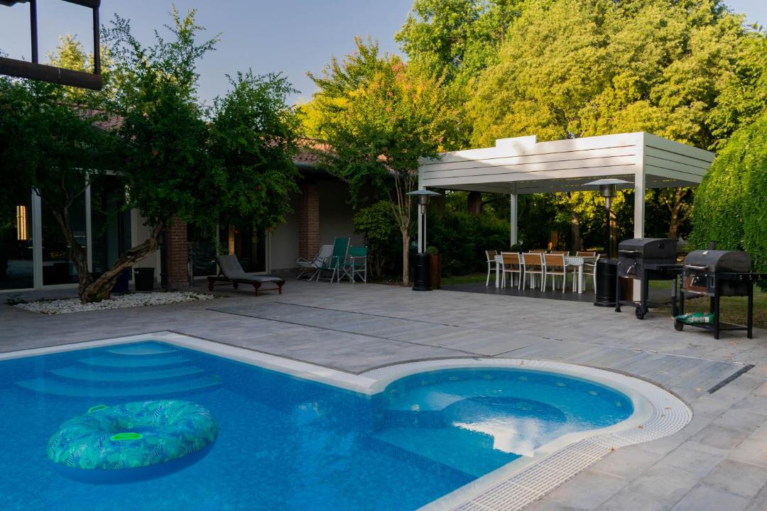 Photo of Outdoor in Curtatone