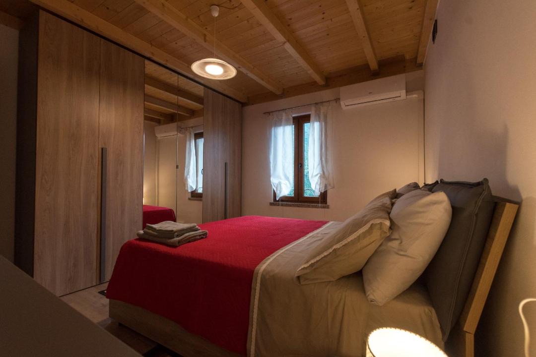Photo of Bedroom in Gargnano