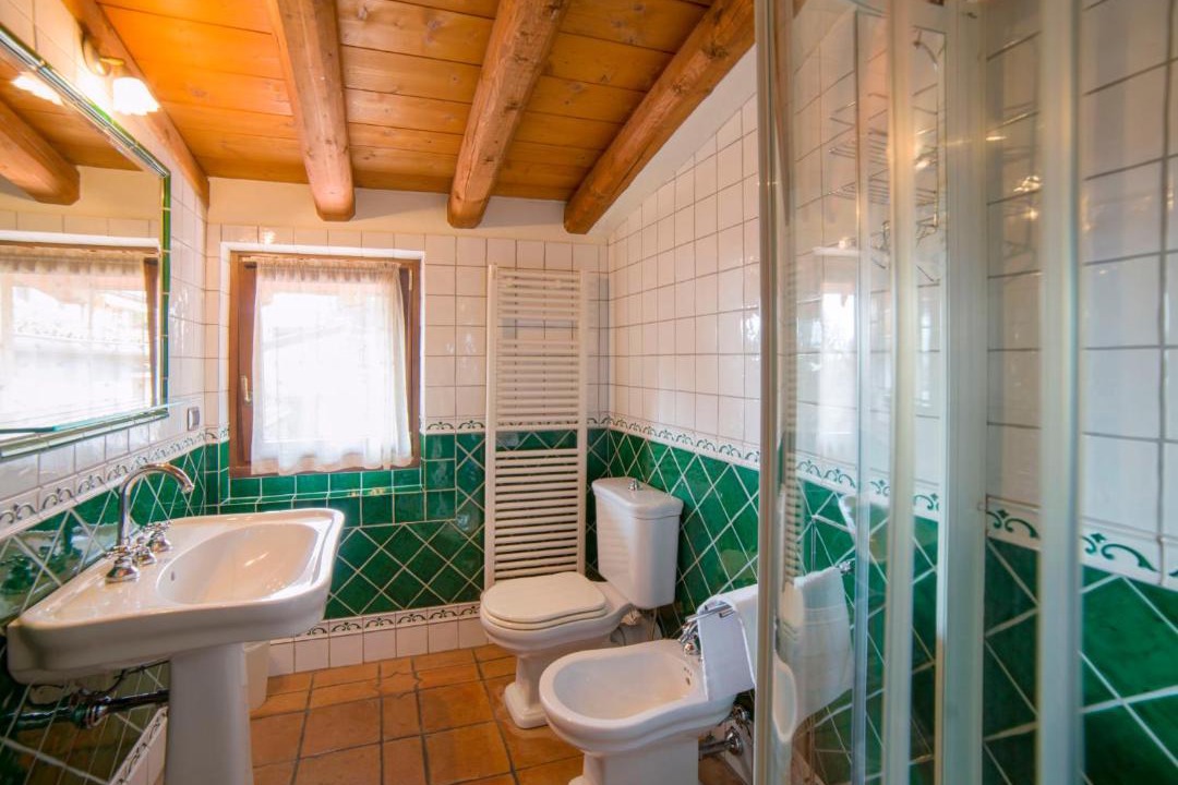 Photo of Bathroom in Toscolano Maderno