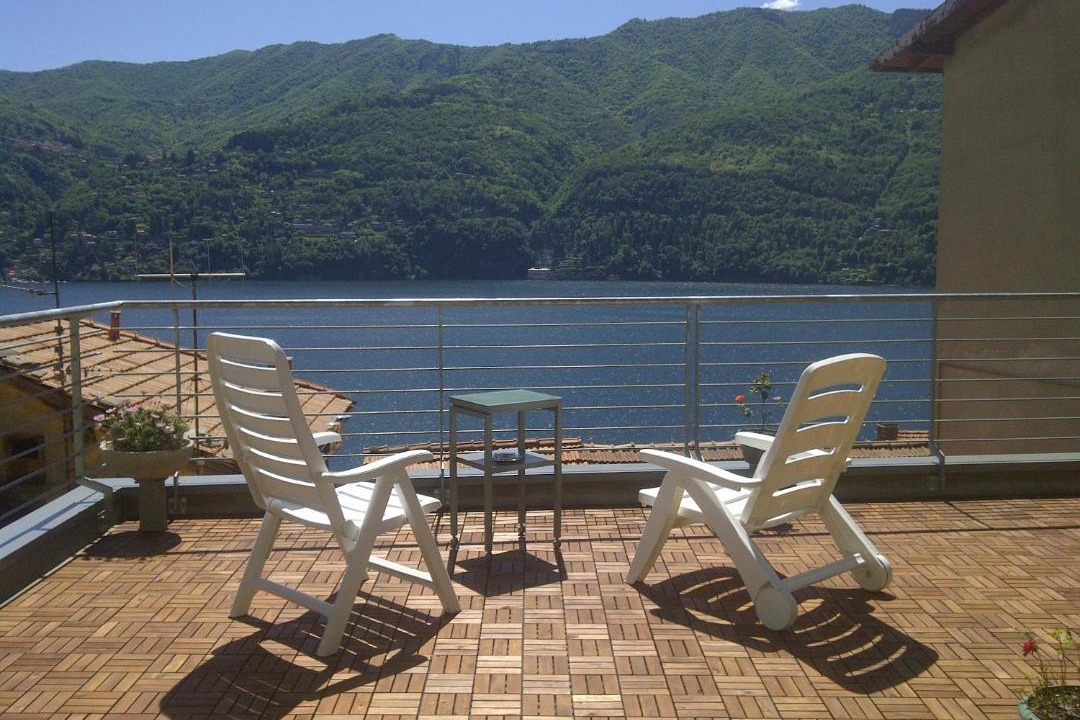 Photo of Patio Balcony in Carate Urio