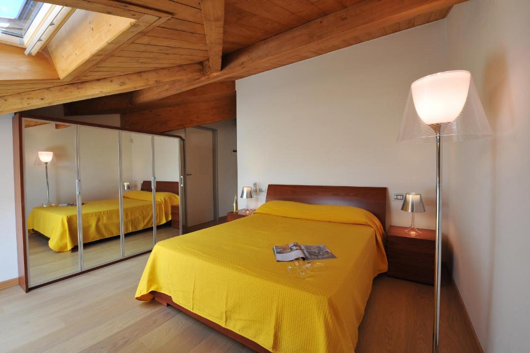Photo of Bedroom in Menaggio