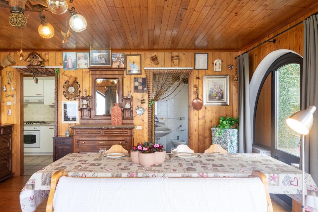Photo of Bedroom in Calozzo