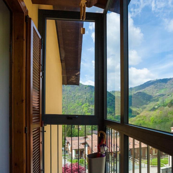 Photo of Patio Balcony in Gazzaniga