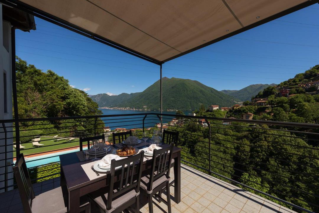 Photo of Patio Balcony in Argegno