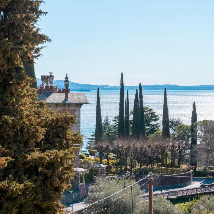 Photo of Outdoor in Morgnaga