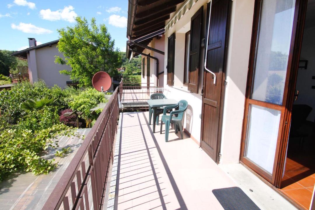 Photo of Patio Balcony in Monvalle