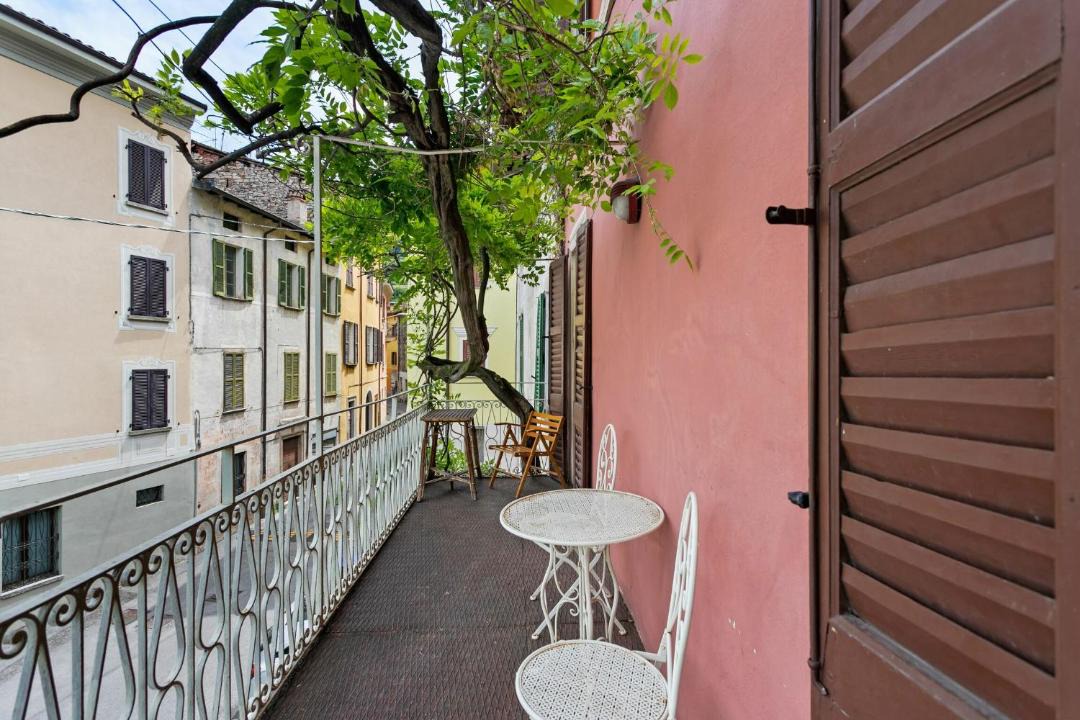 Photo of Patio Balcony in Claino Con Osteno