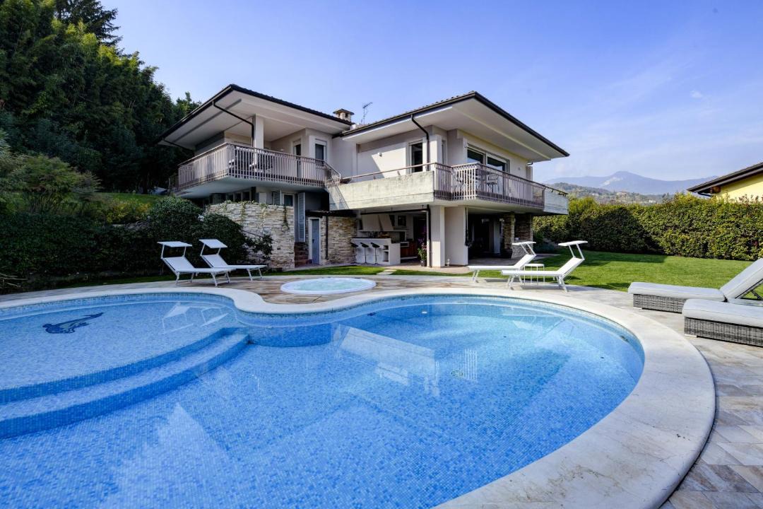 Photo of Others in Cunettone-villa