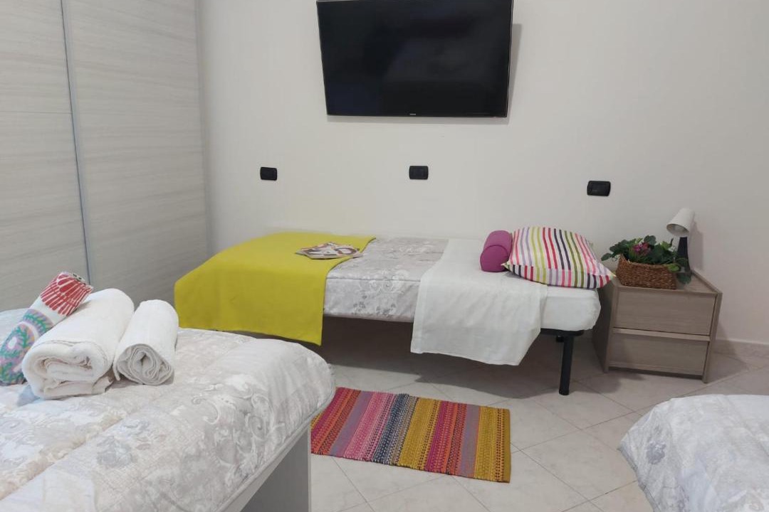 Photo of Bedroom in Rho