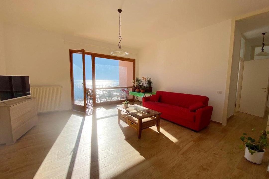 Photo of Livingroom in Sala Comacina