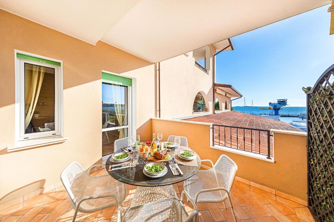 Photo of Patio Balcony in Manerba del Garda