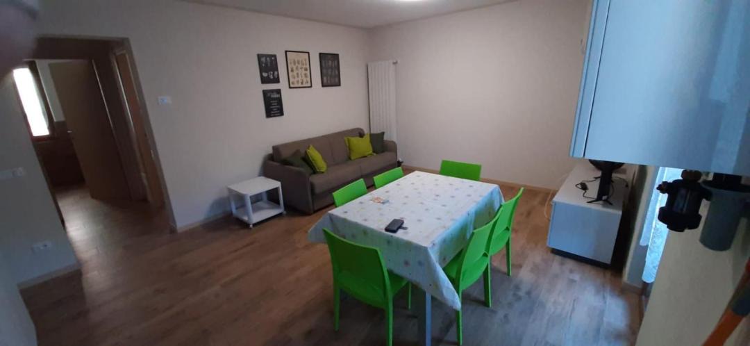 Photo of Livingroom in Serina