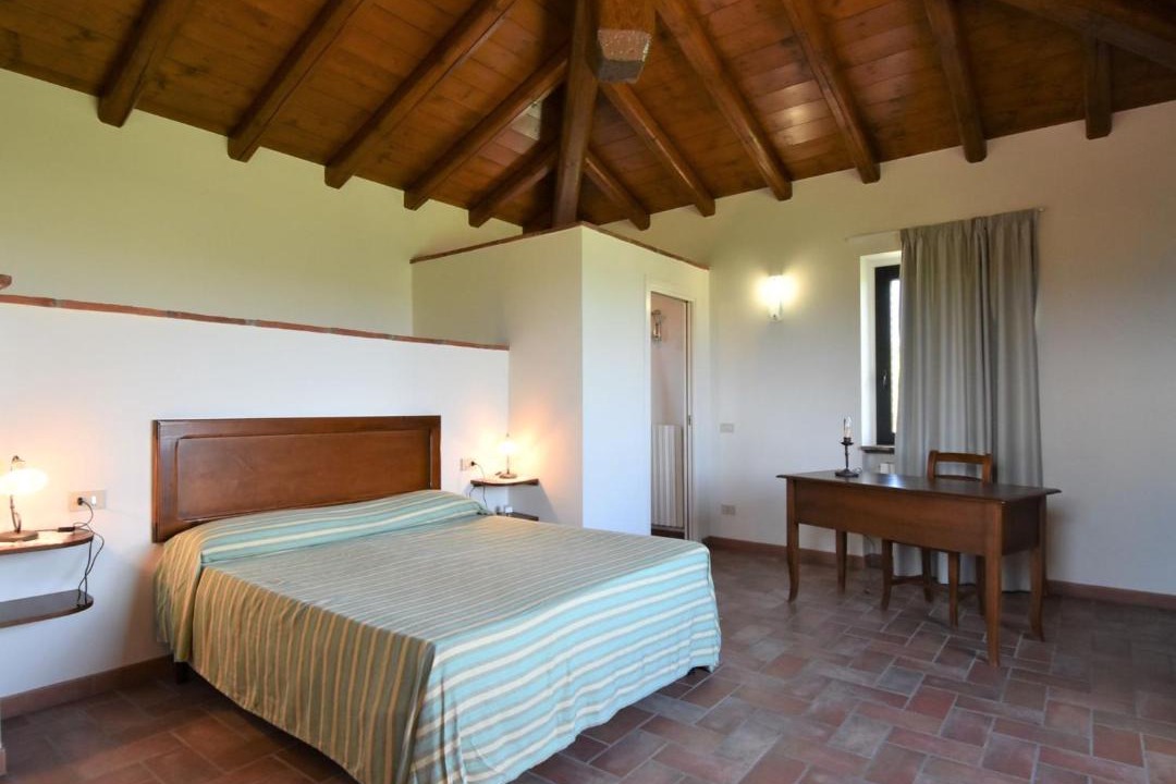 Photo of Bedroom in Castana