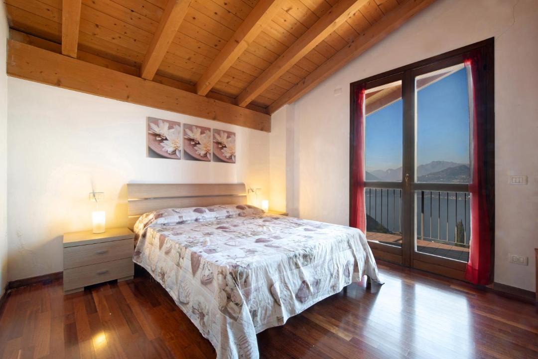 Photo of Bedroom in Regoledo