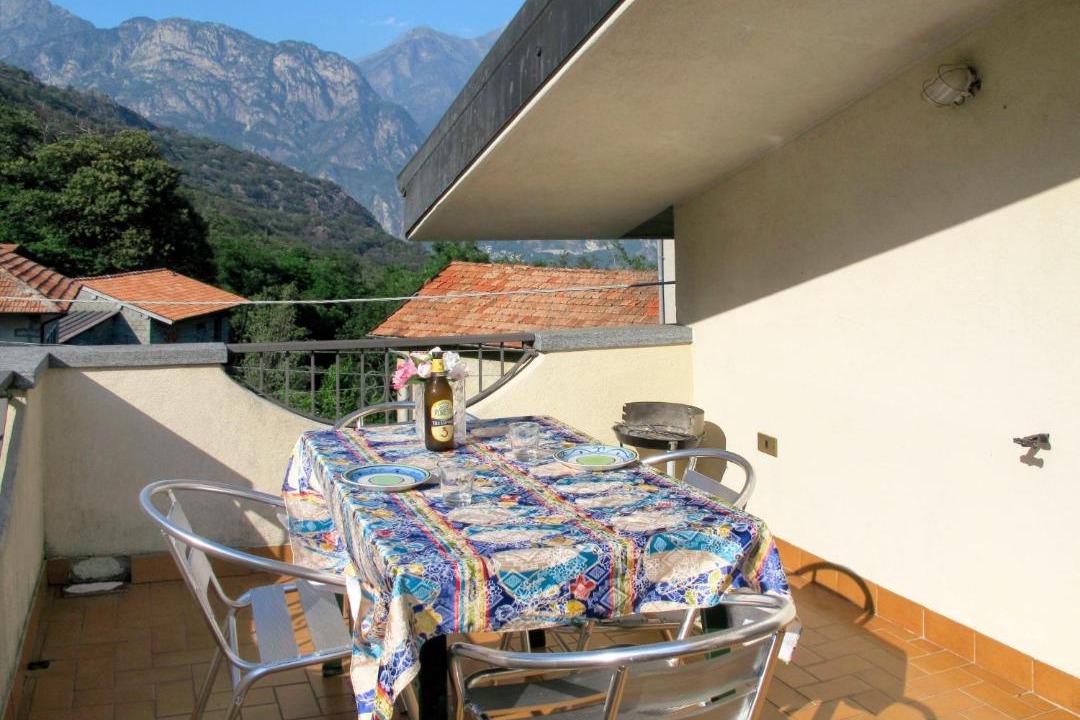 Photo of Patio Balcony in Albonico