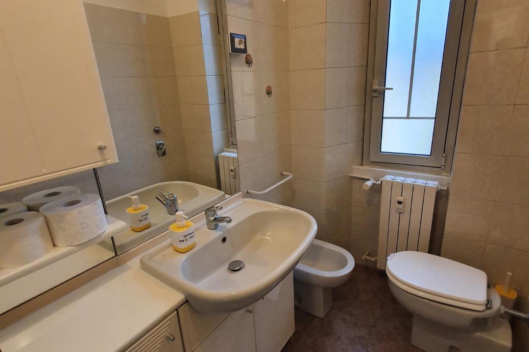 Photo of Bathroom in Giambellino