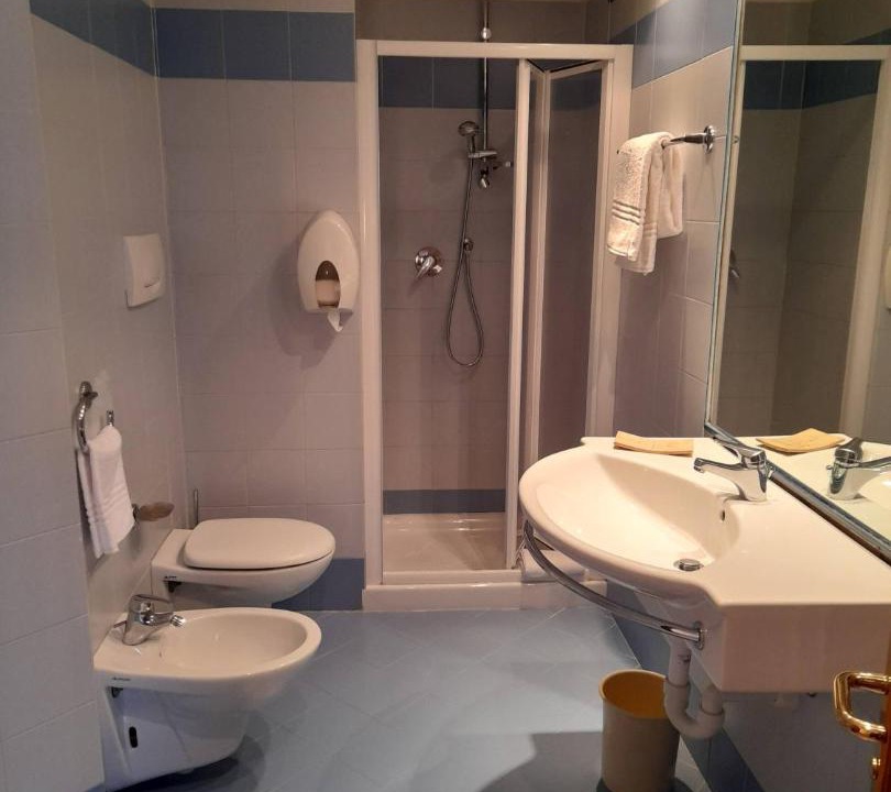 Photo of Bathroom in Lallio