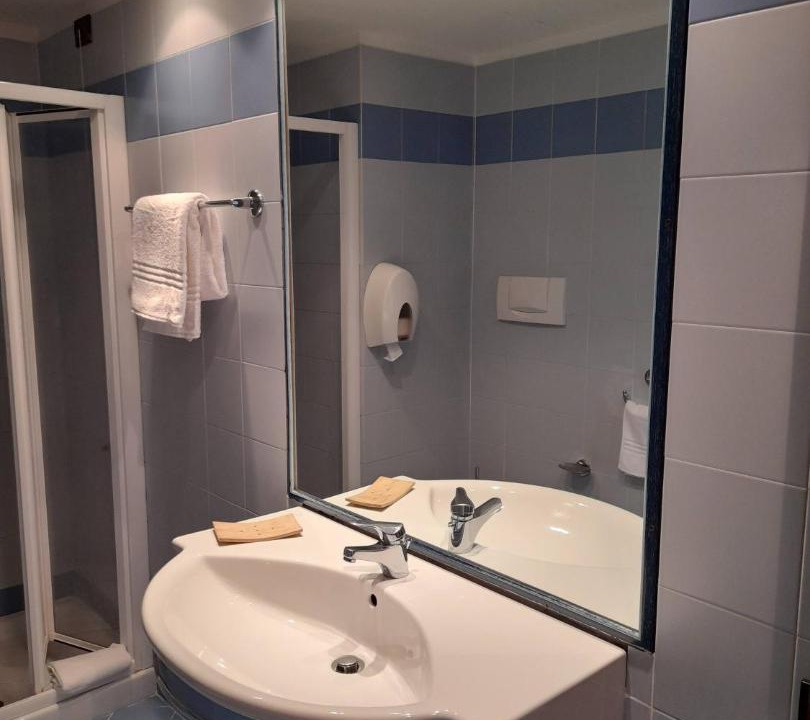 Photo of Bathroom in Lallio