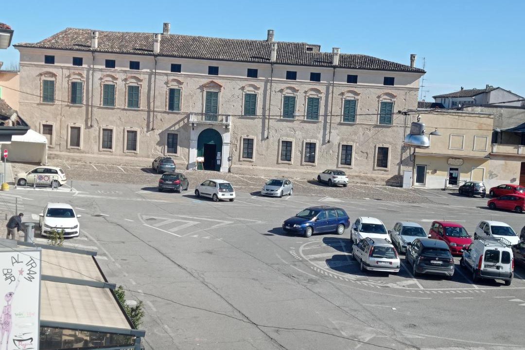 Photo of Others in Medole