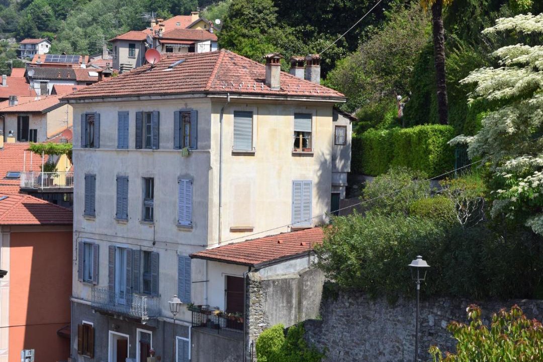 Photo of Buildings in Maccagno