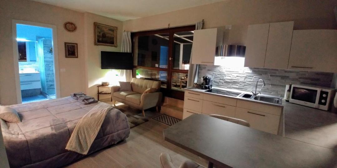 Photo of Livingroom in Porta Cremona-Volta