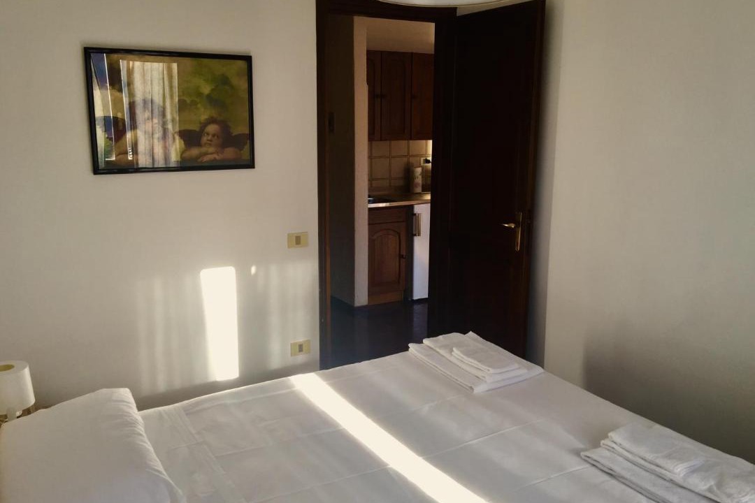 Photo of Bedroom in Temu