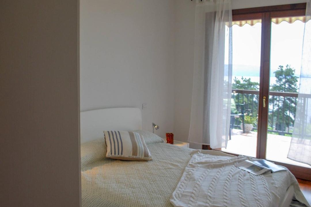 Photo of Bedroom in Toscolano Maderno