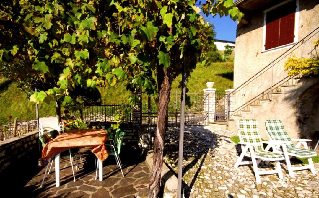 Photo of Patio Balcony in Prabione