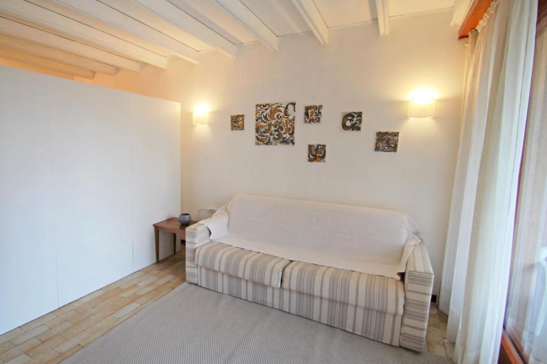 Photo of Others in Porto Valtravaglia