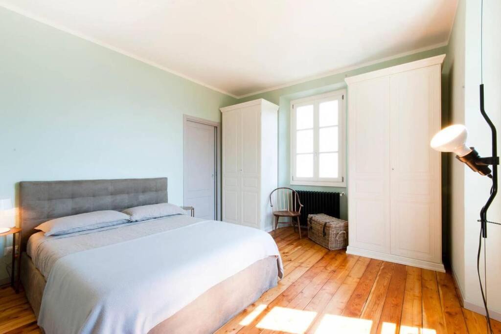 Photo of Bedroom in Moltrasio