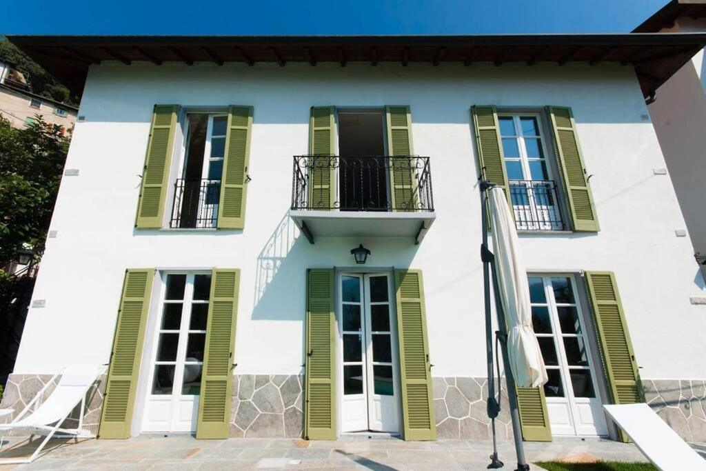 Photo of Buildings in Moltrasio
