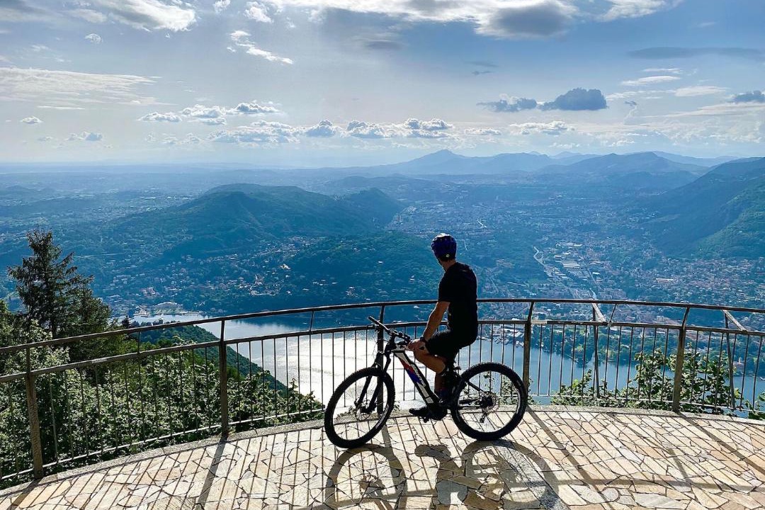 Photo of Others in Brunate