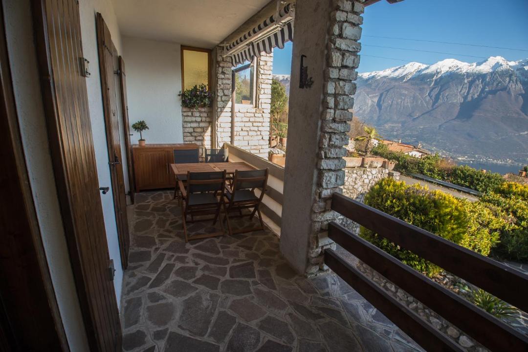 Photo of Patio Balcony in Arias