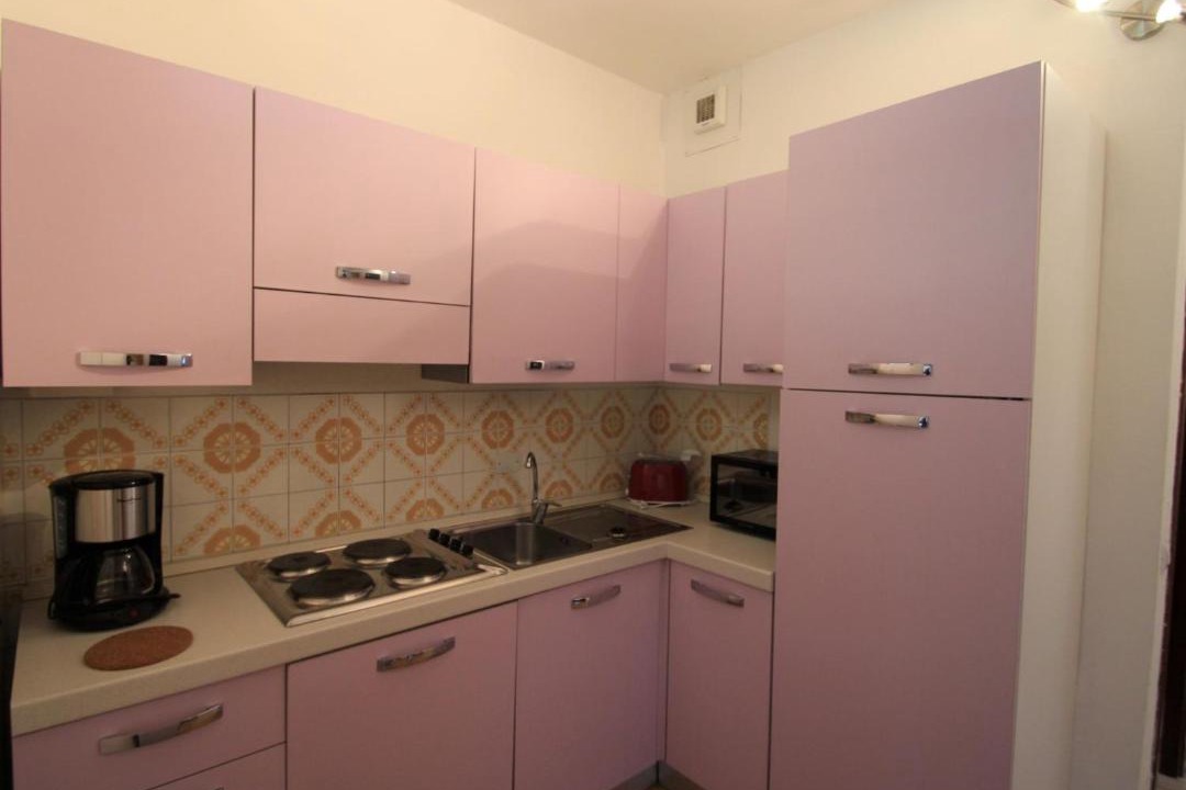 Photo of Kitchen in Euroville