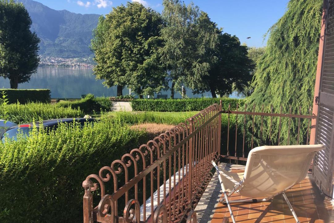 Photo of Patio Balcony in Gera Lario