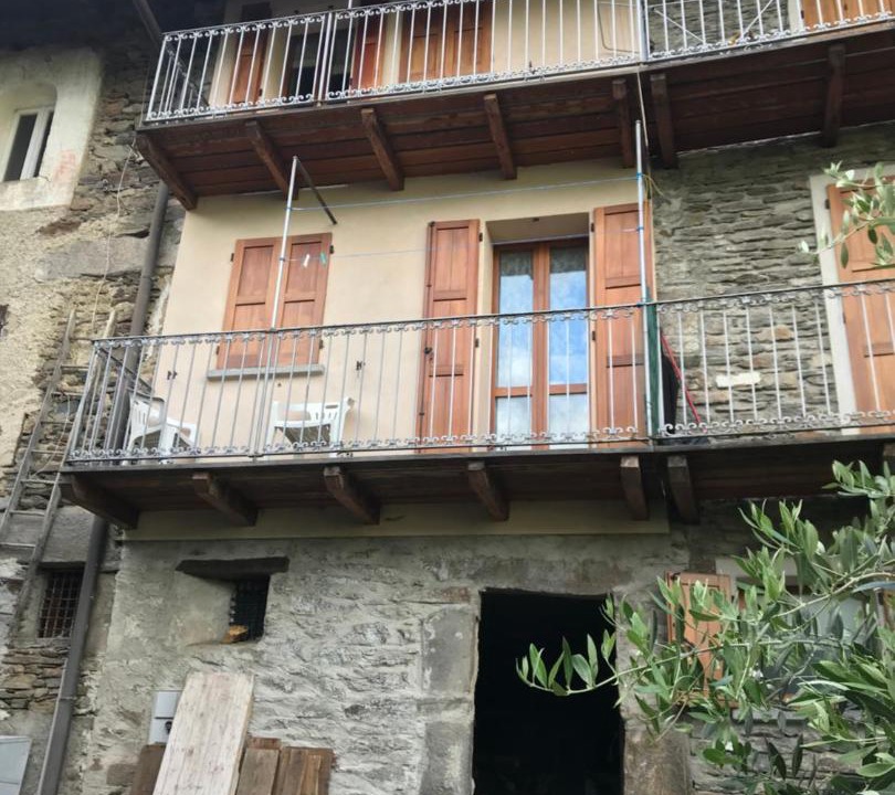Photo of Buildings in Sacco