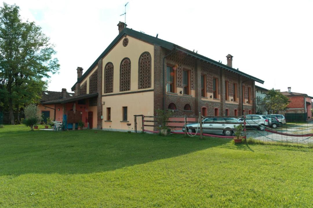 Photo of Buildings in Borghetto Lodigiano