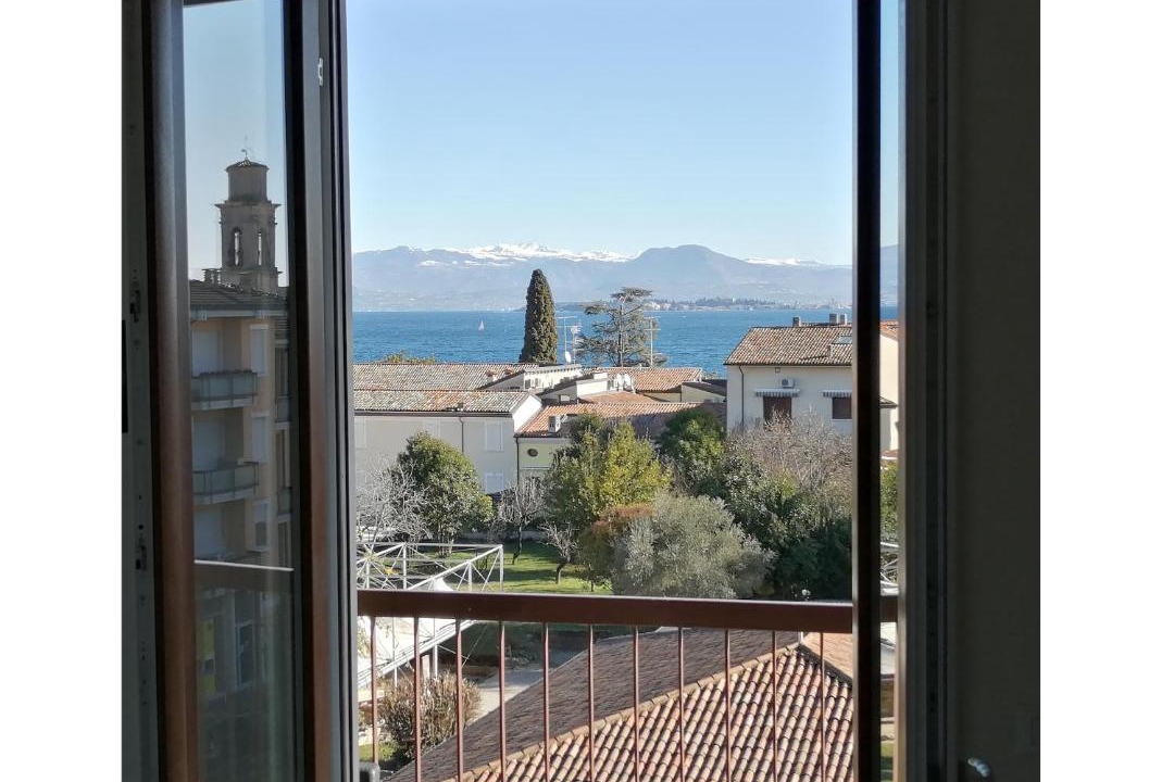 Photo of Patio Balcony in Desenzano del Garda City Centre