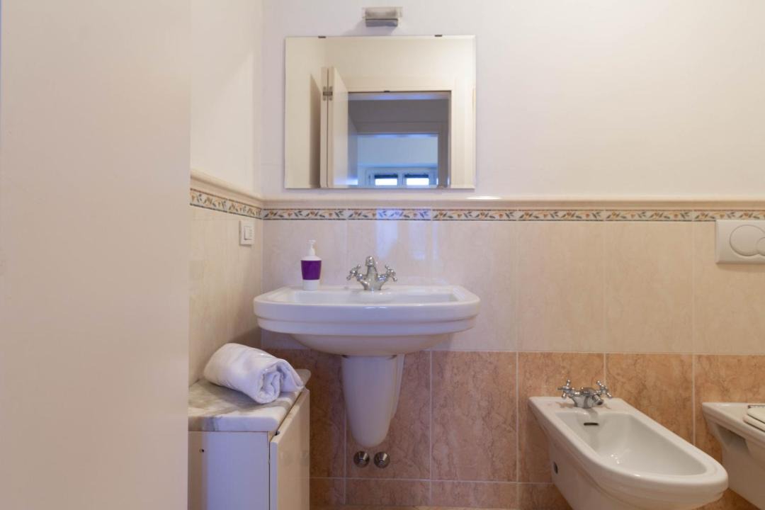 Photo of Bathroom in Lecco